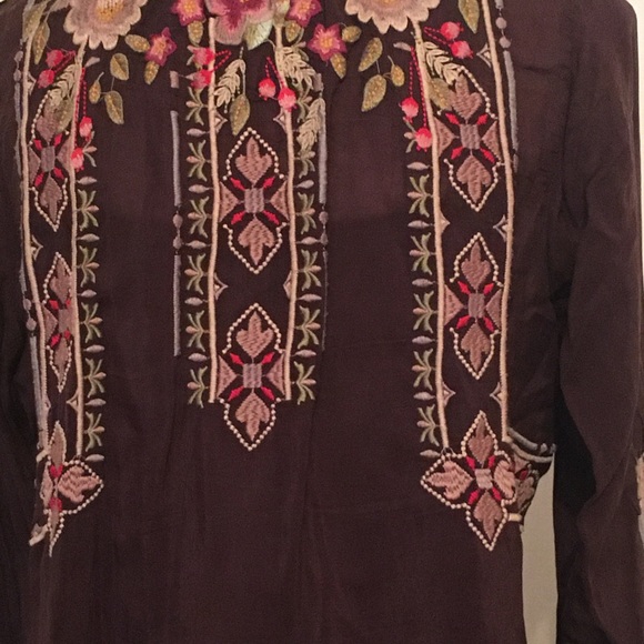Johnny Was brown tunic blouse with pasted floral embroidery keyhole neckline S - Picture 6 of 7